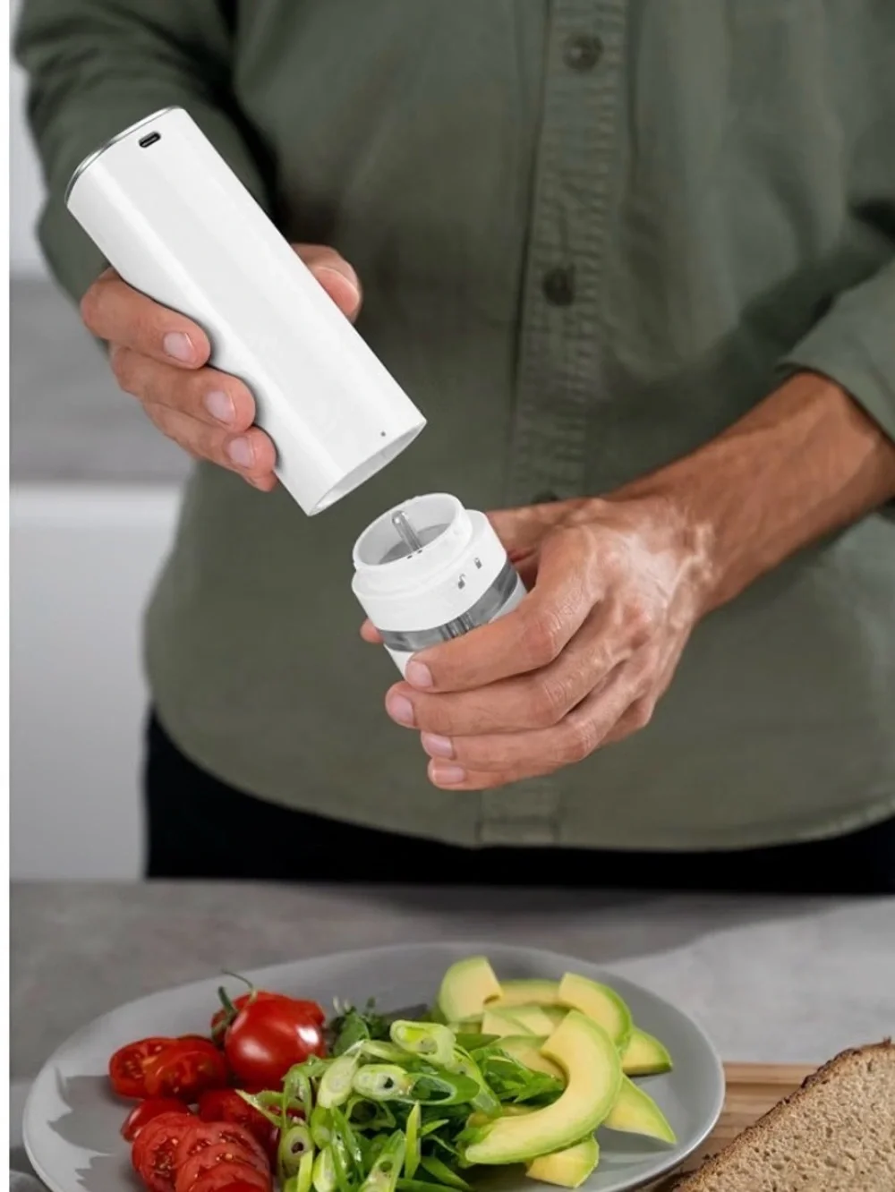 NWT! NEW! ZWILLING Enfinigy Electric Pepper and Salt Grinder Mill 2 Pc Set